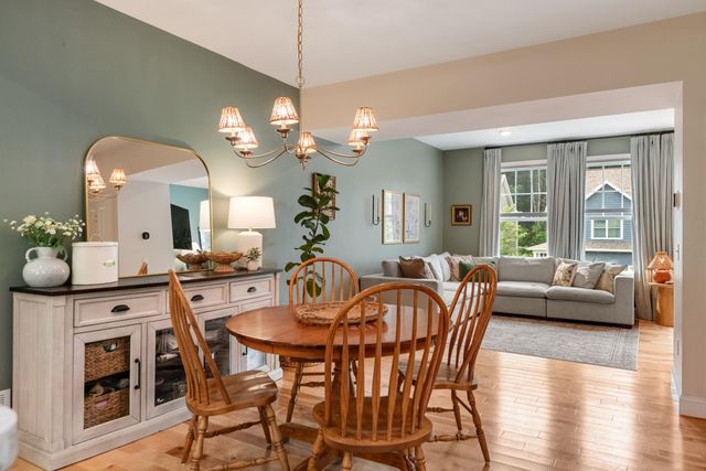 304 O'Brien Farm Road, South Burlington, VT 05403