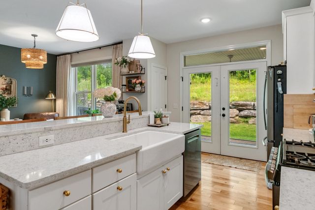 304 O'Brien Farm Road, South Burlington, VT 05403