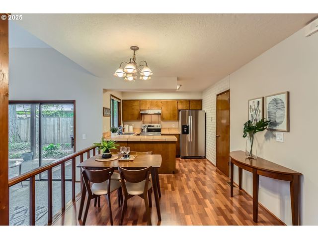 18435 TERRY Ave, Lake Oswego, OR 97035