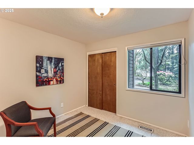 18435 TERRY Ave, Lake Oswego, OR 97035