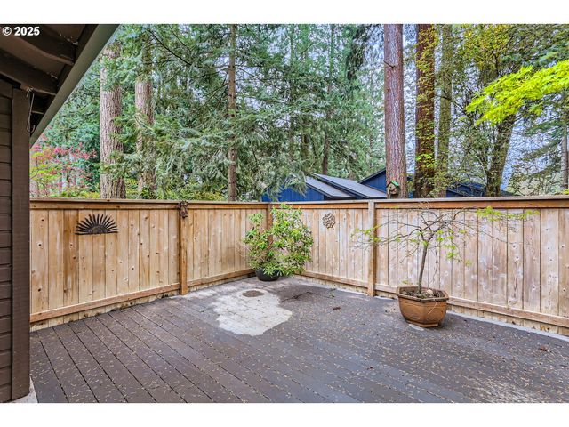 18435 TERRY Ave, Lake Oswego, OR 97035
