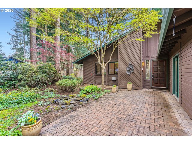 18435 TERRY Ave, Lake Oswego, OR 97035