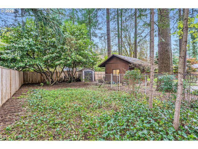 18435 TERRY Ave, Lake Oswego, OR 97035