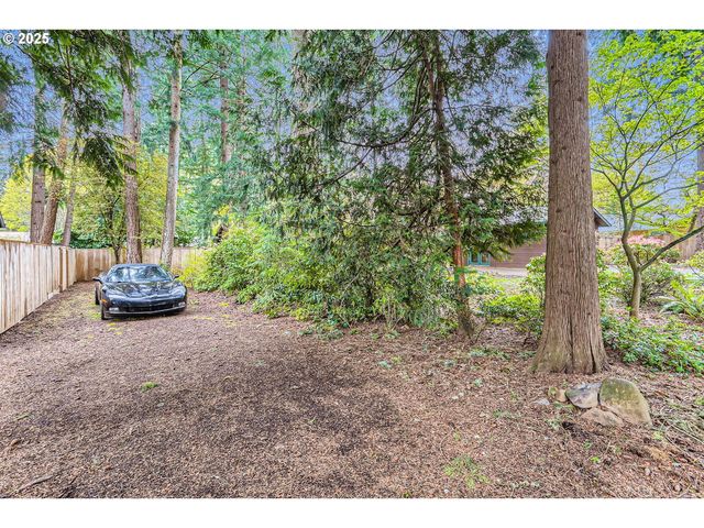 18435 TERRY Ave, Lake Oswego, OR 97035