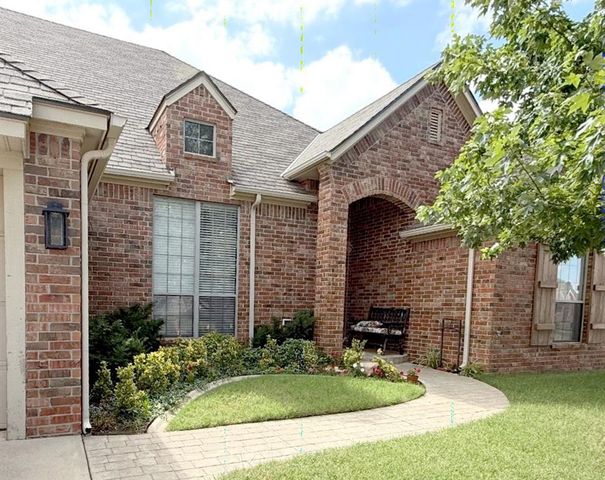 16605 Village Garden Drive, Edmond, OK 73012