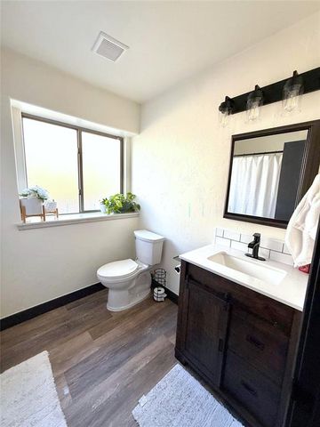 16605 Village Garden Drive, Edmond, OK 73012