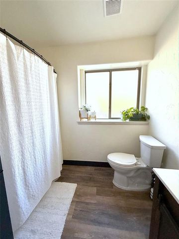 16605 Village Garden Drive, Edmond, OK 73012