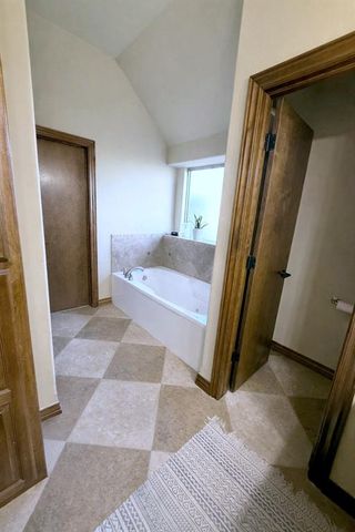 16605 Village Garden Drive, Edmond, OK 73012