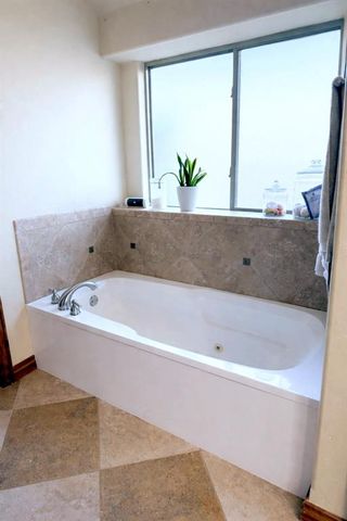 16605 Village Garden Drive, Edmond, OK 73012