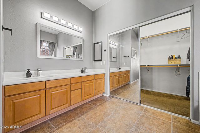 5722 N LAGUNA Drive, Litchfield Park, AZ 85340