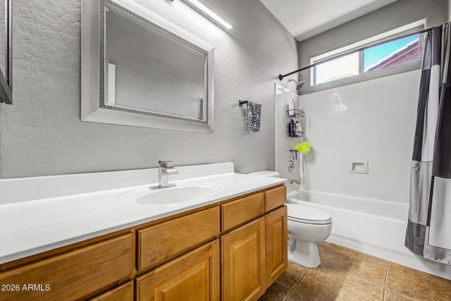 5722 N LAGUNA Drive, Litchfield Park, AZ 85340