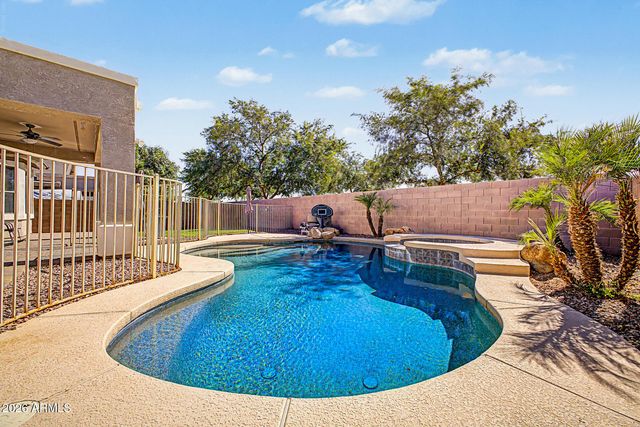 5722 N LAGUNA Drive, Litchfield Park, AZ 85340