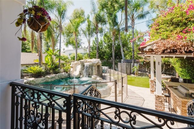 3057 N Naomi Street, Burbank, CA 91504