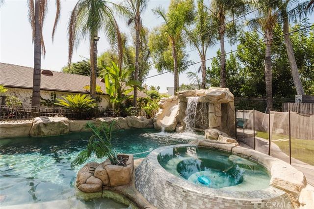 3057 N Naomi Street, Burbank, CA 91504