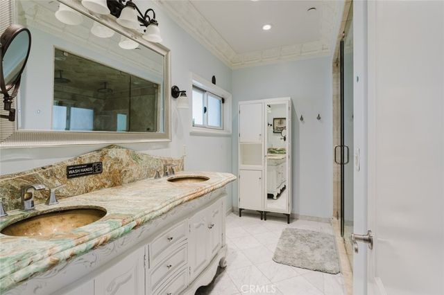 3057 N Naomi Street, Burbank, CA 91504