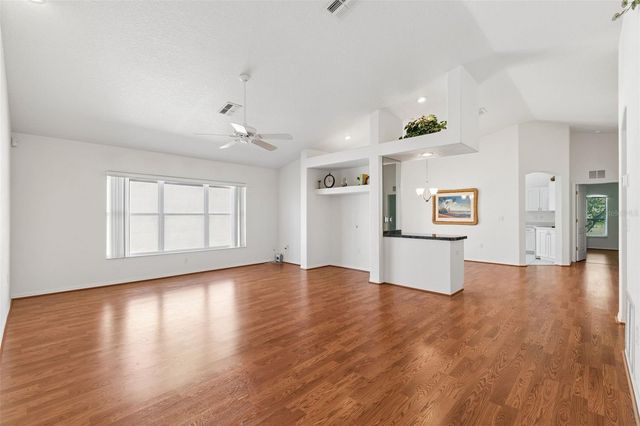 284 ROYAL PALM WAY, Spring Hill, FL 34608