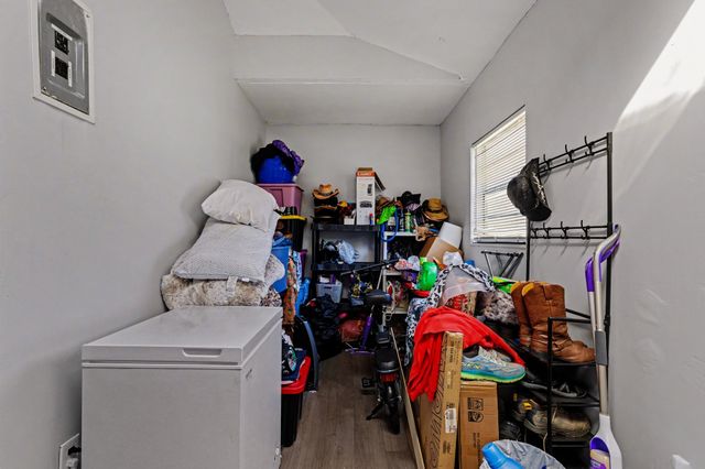 401 E 8th Street, Irving, TX 75060