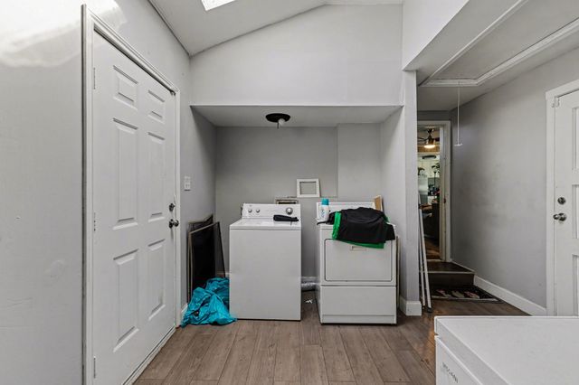 401 E 8th Street, Irving, TX 75060