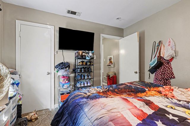 401 E 8th Street, Irving, TX 75060