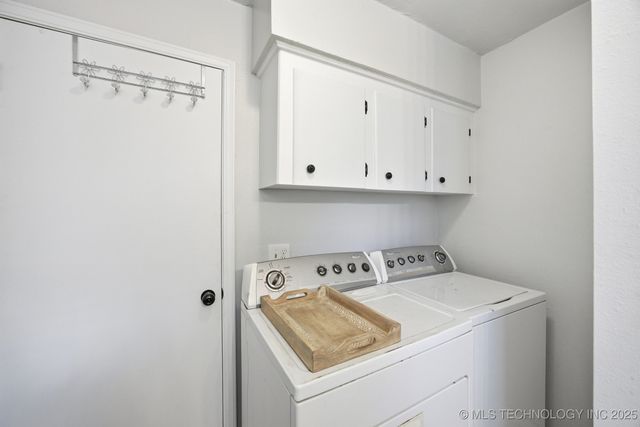 78 Cherokee Street, Canadian, OK 74425