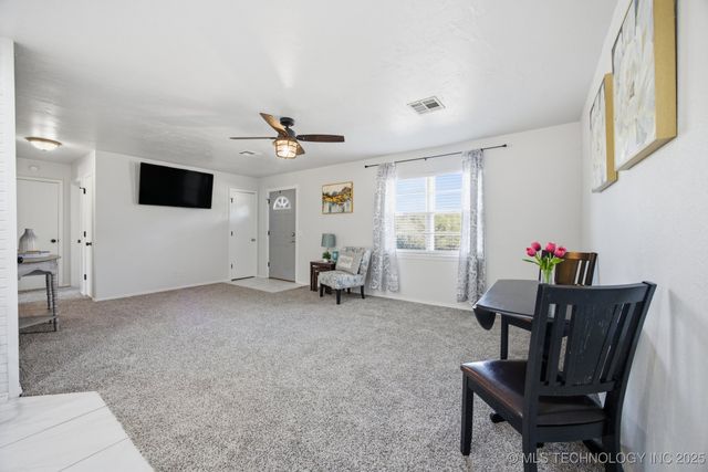 78 Cherokee Street, Canadian, OK 74425