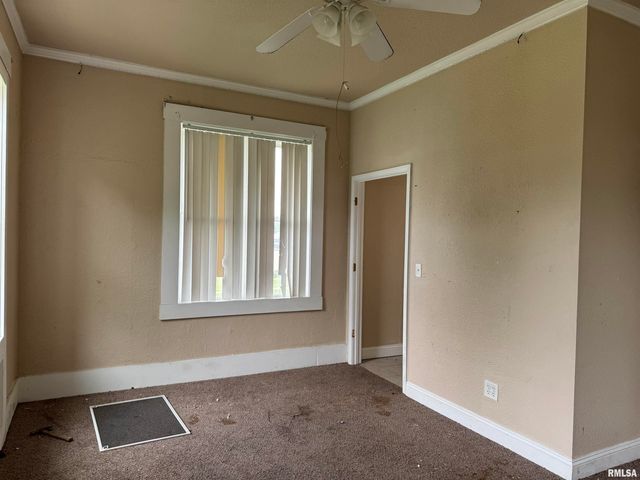 505 W MAIN Street, Carbondale, IL 62901