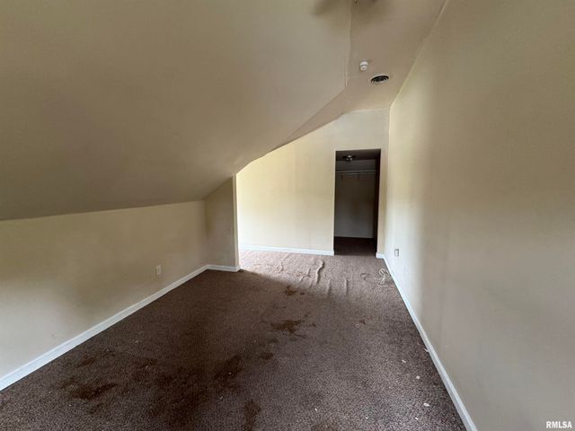 505 W MAIN Street, Carbondale, IL 62901