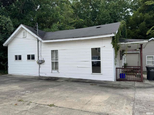 505 W MAIN Street, Carbondale, IL 62901