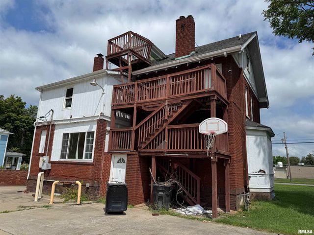 505 W MAIN Street, Carbondale, IL 62901