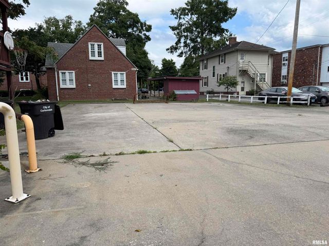 505 W MAIN Street, Carbondale, IL 62901