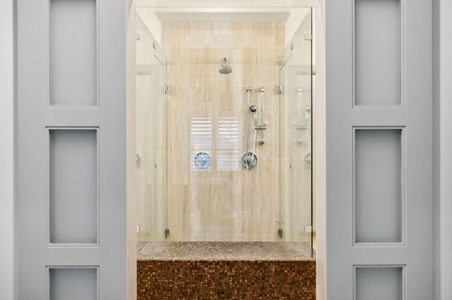 9 Swiftwater TRL, The Hills, TX 78738