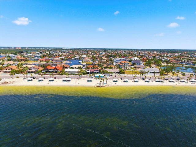 4939 FLORAMAR TERRACE 501, New Port Richey, FL 34652
