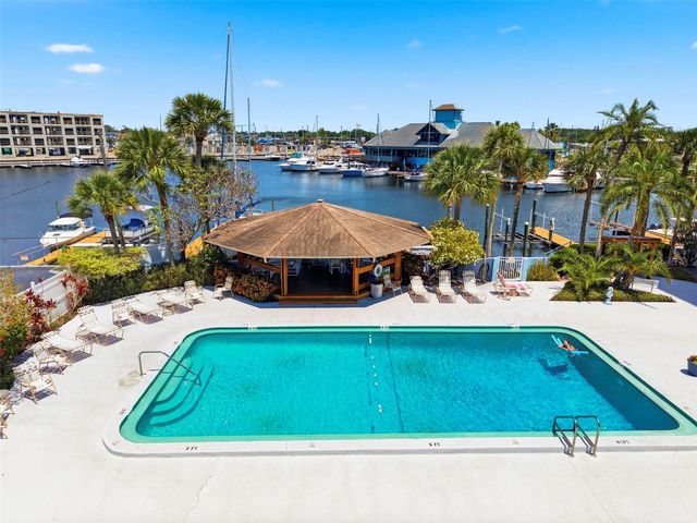 4939 FLORAMAR TERRACE 501, New Port Richey, FL 34652