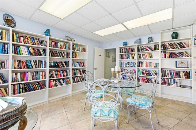 4939 FLORAMAR TERRACE 501, New Port Richey, FL 34652