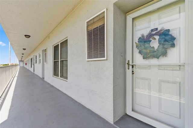 4939 FLORAMAR TERRACE 501, New Port Richey, FL 34652