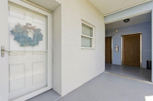 4939 FLORAMAR TERRACE 501, New Port Richey, FL 34652