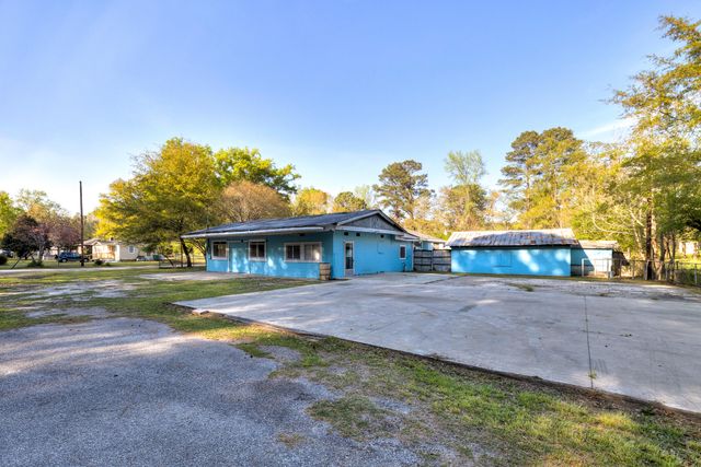 1010 State Street, Sumter, SC 29153