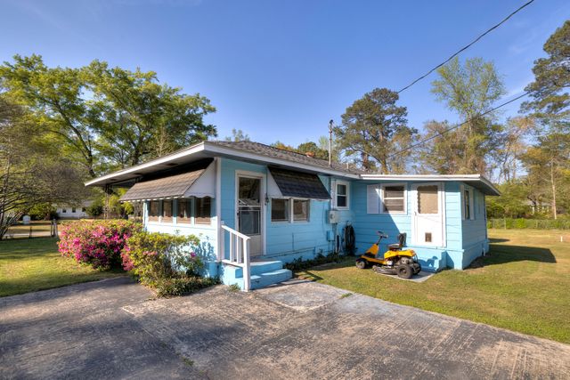 1010 State Street, Sumter, SC 29153