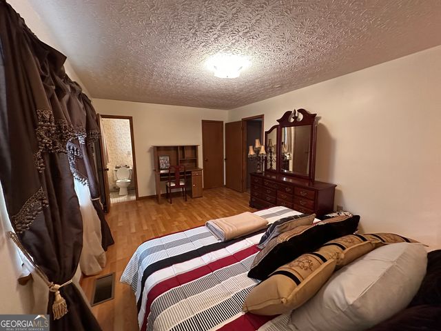 11306 Panhandle Road, Hampton, GA 30228