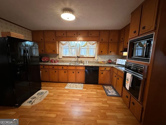 11306 Panhandle Road, Hampton, GA 30228