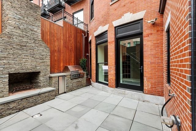 409 Commonwealth Avenue B, Boston, MA 02215