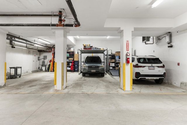 409 Commonwealth Avenue B, Boston, MA 02215