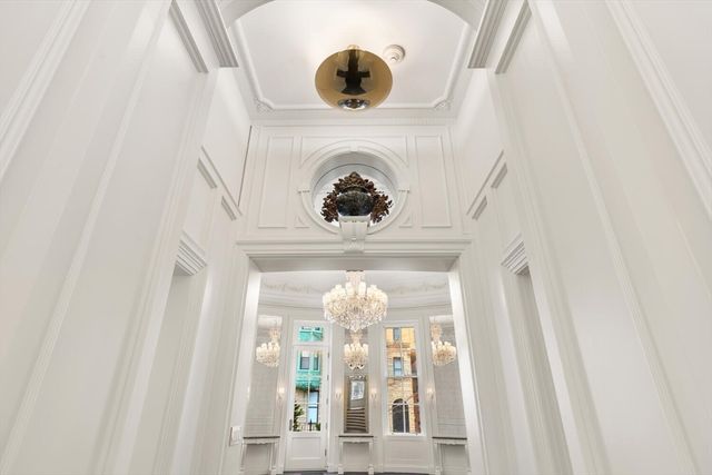 409 Commonwealth Avenue B, Boston, MA 02215