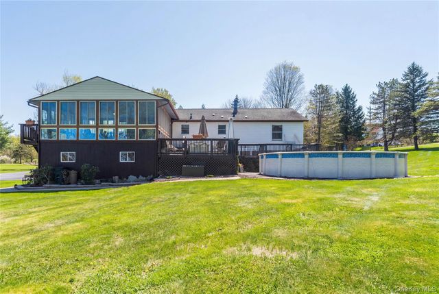 3 Duby Road, Wallkill, NY 12589