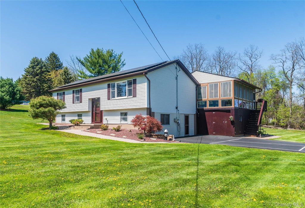 3 Duby Road, Wallkill, NY 12589