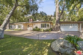 2452 N Altadena Drive, Altadena, CA 91001
