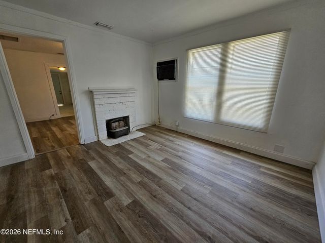 3920 N DAVIS Street, Jacksonville, FL 32209