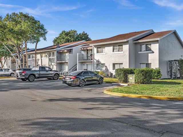 1163 Lake Terry Drive N, West Palm Beach, FL 33411