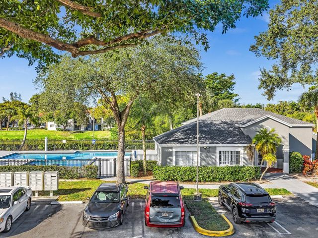 1163 Lake Terry Drive N, West Palm Beach, FL 33411