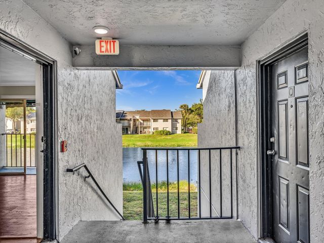 1163 Lake Terry Drive N, West Palm Beach, FL 33411